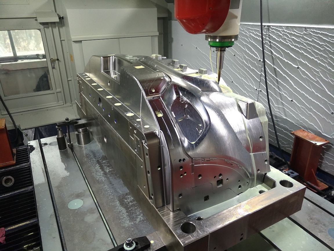 Bumper mold CNC